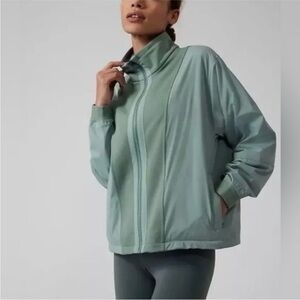 Athleta Evolve Hybrid Fleece Jacket in Minimalist Grey Zip Front, 2X